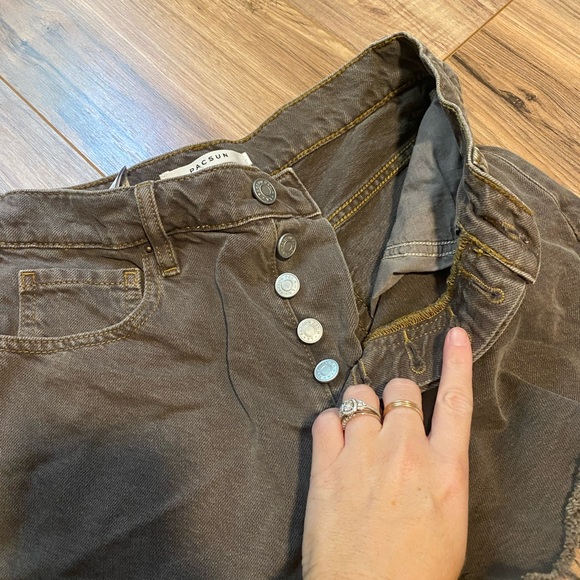 PacSun Brown Jean Shorts - Picture 2 of 7